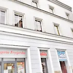 Aparthouse Center - 5 Min Rynek & Pkp - Self Check-in 24h * 카토비체