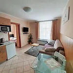 דירה Aparthouse Center - 5 Min Rynek & Pkp - Self Check-in 24h