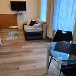 Aparthouse Center - 5 Min Rynek & Pkp - Self Check-in 24h Katowice