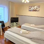 Aparthouse Center - 5 Min Rynek & Pkp - Self Check-in 24h