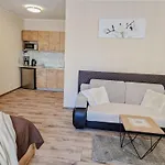 Aparthouse Center - 5 Min Rynek & Pkp - Self Check-in 24h 아파트