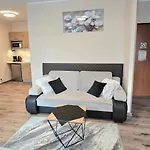 شقة Aparthouse Center - 5 Min Rynek & Pkp - Self Check-in 24h