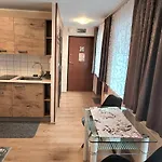 Aparthouse Center - 5 Min Rynek & Pkp - Self Check-in 24h * كاتوفيتسه