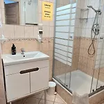 Aparthouse Center - 5 Min Rynek & Pkp - Self Check-in 24h * كاتوفيتسه