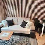 شقة Aparthouse Center - 5 Min Rynek & Pkp - Self Check-in 24h كاتوفيتسه