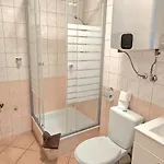 Aparthouse Center - 5 Min Rynek & Pkp - Self Check-in 24h