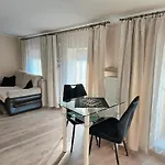 شقة Aparthouse Center - 5 Min Rynek & Pkp - Self Check-in 24h