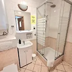 Aparthouse Center - 5 Min Rynek & Pkp - Self Check-in 24h *
