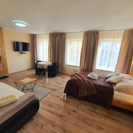 Apartment Aparthouse Centrum - In The Center Near The Train Station *