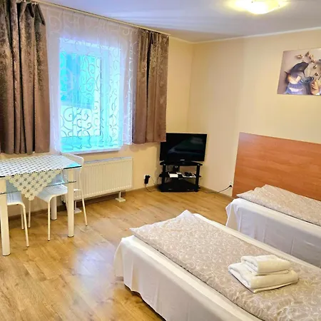 Aparthouse Centrum - In The Center Near The Train Station * Katowice