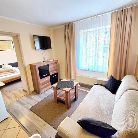 Aparthouse Centrum - In The Center Near The Train Station * Katowice