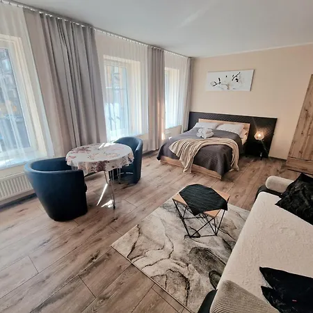 Aparthouse Center - 5 Min Rynek & Pkp - Self Check-in 24h * كاتوفيتسه