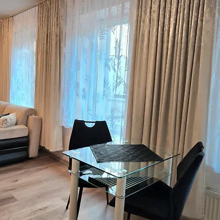 Aparthouse Center - 5 Min Rynek & Pkp - Self Check-in 24h Apartman