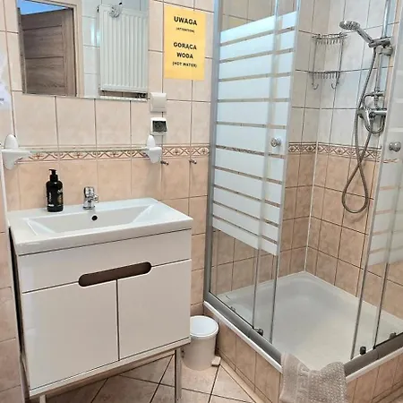 Aparthouse Center - & - 5 Min Rynek & Pkp - Self Check-in 24h * Katowice