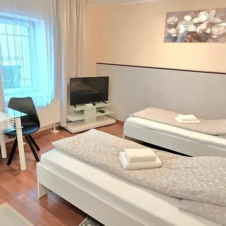 Aparthouse Center - 5 Min Rynek & Pkp - Self Check-in 24h Apartman *
