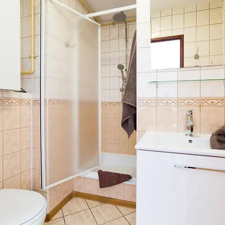 Aparthouse Centrum - In The Center Near The Train Station * Κατοβίτσε