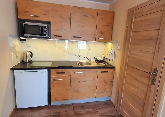 Aparthouse Centrum - In The Center Near The Train Station