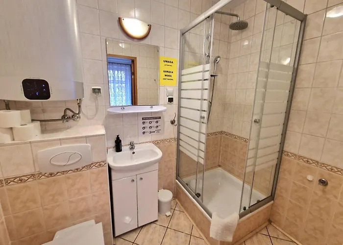 Aparthouse City Center - 5 Min Rynek & Pkp - Self Check-In 24H شقة كاتوفيتسه