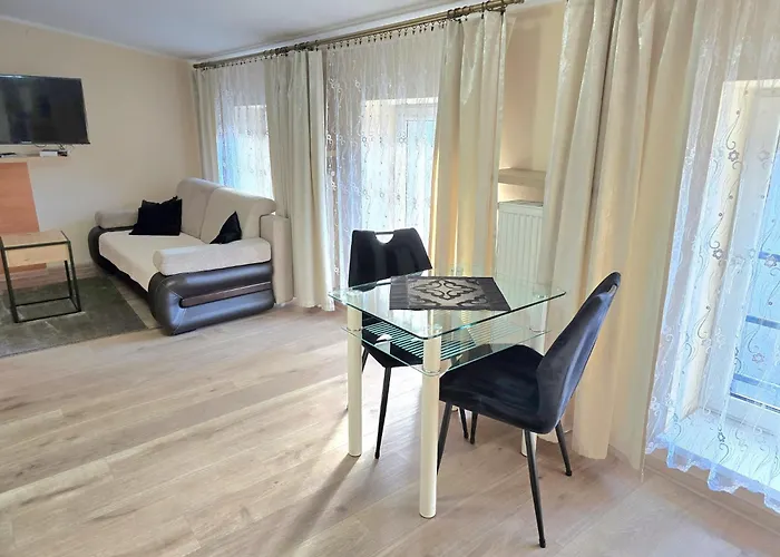 Aparthouse Centrum - In The Center Near The Train Station * Катовице