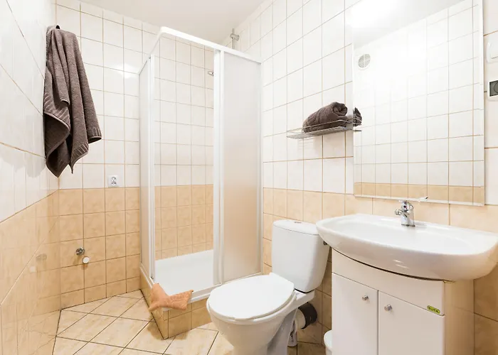 Aparthouse Centrum - In The Center Near The Train Station * Катовице