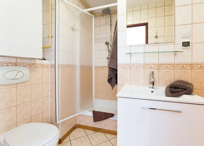 شقة Aparthouse City Center - 5 Min Rynek & Pkp - Self Check-In 24H