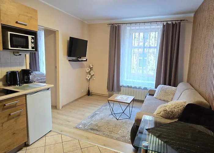 Aparthouse Centrum - In The Center Near The Train Station